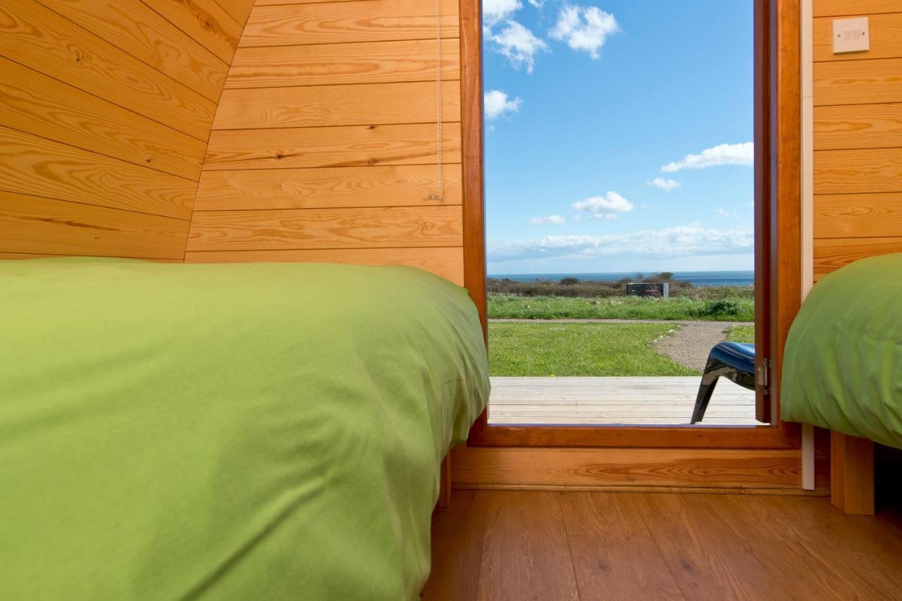 Yha Manorbier Hostel Tenby Ngoại thất bức ảnh